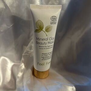 Cosmos Natural Mineral Clay Beauty Mask - Feel Free